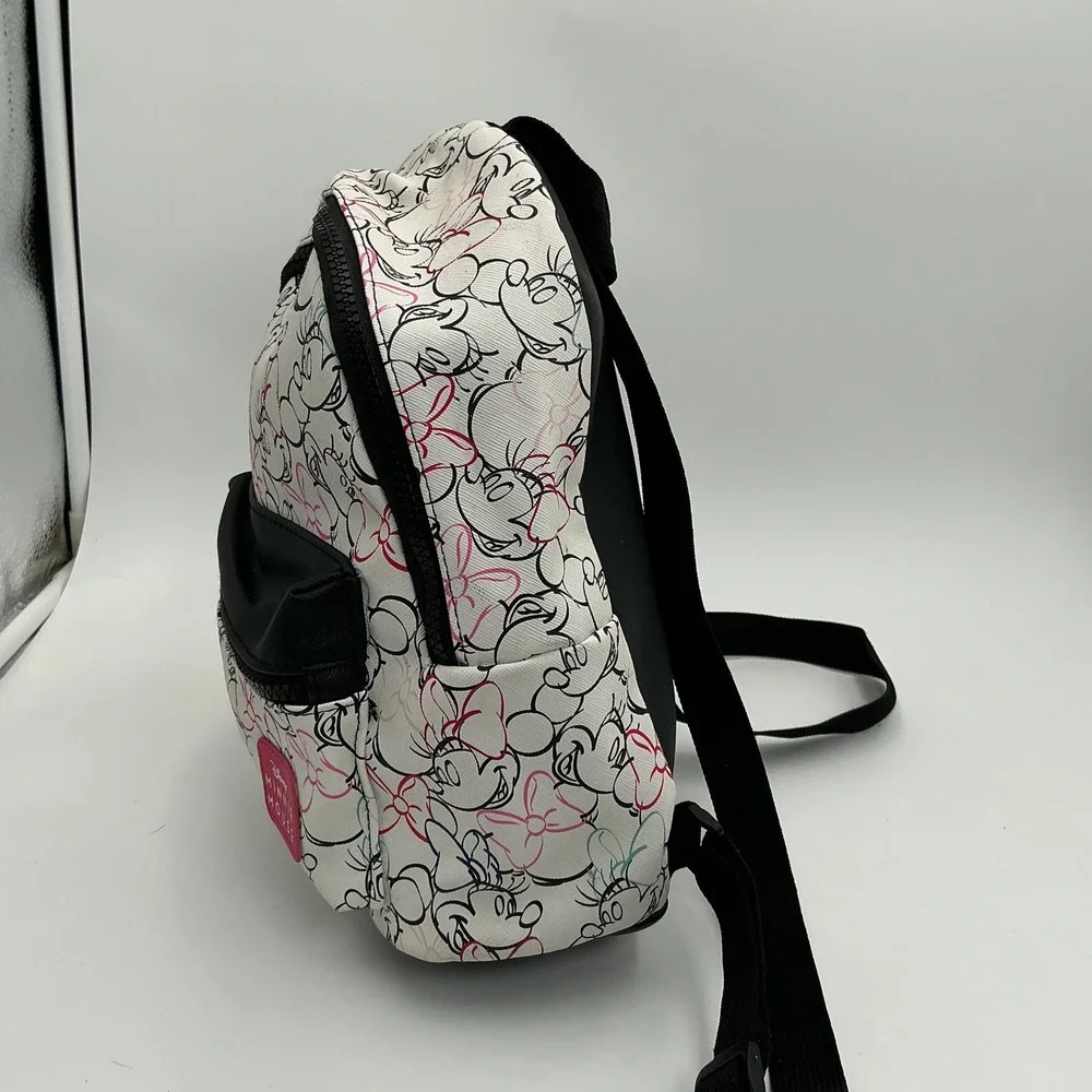 Disney Bioworld Minnie Mouse Mini Backpack White Sketch Print Faux Leather Bag
